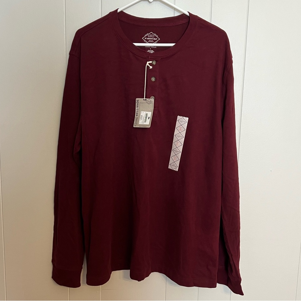 St. John’s Bay 3 button‎ T-shirt, size L. NWT